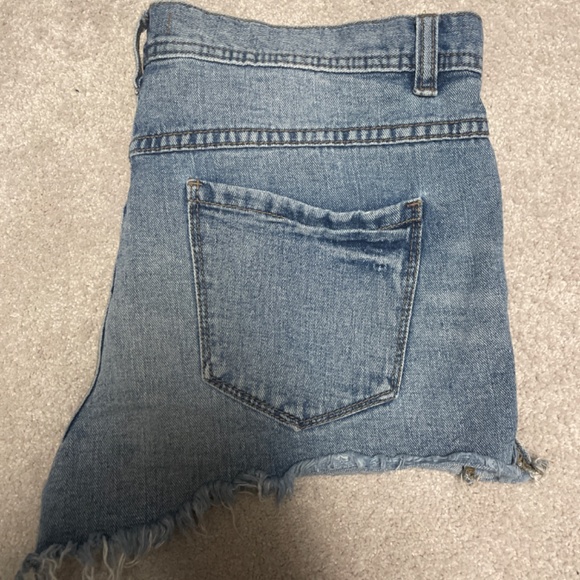 Free people shorts - Picture 3 of 3